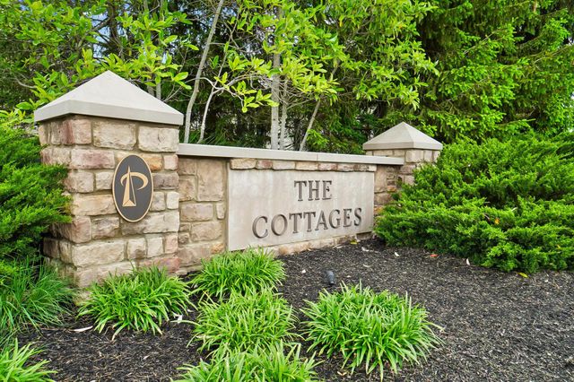 4481 Newport Loop E, Grove City, OH 43123