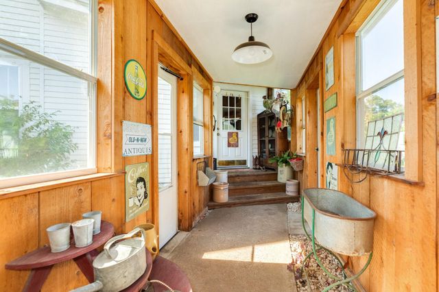 406 W Washington Street, Brazoria, TX 77422