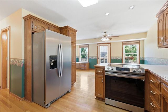 340 SE Bingham Drive, Lee's Summit, MO 64063