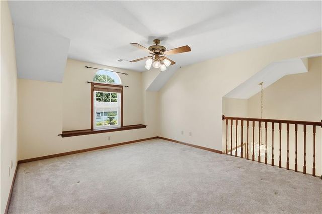 340 SE Bingham Drive, Lee's Summit, MO 64063