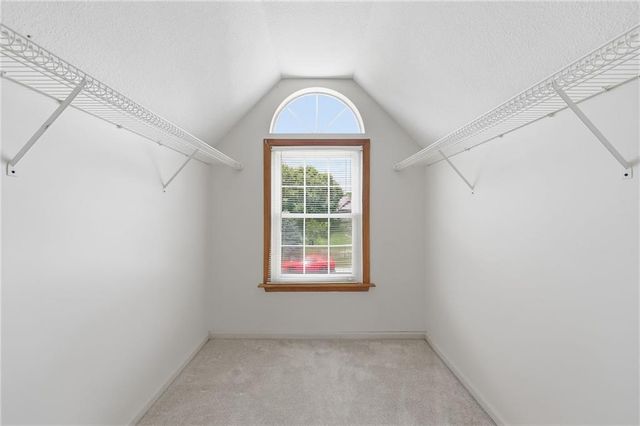 340 SE Bingham Drive, Lee's Summit, MO 64063