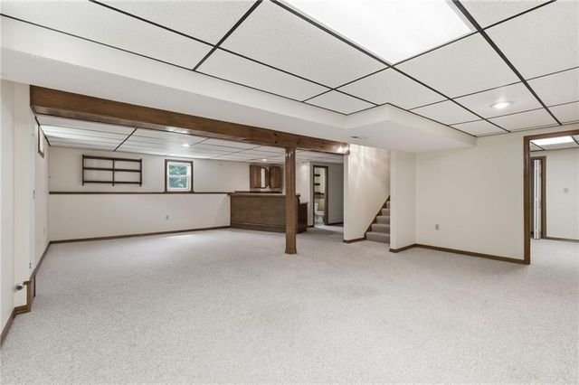 340 SE Bingham Drive, Lee's Summit, MO 64063