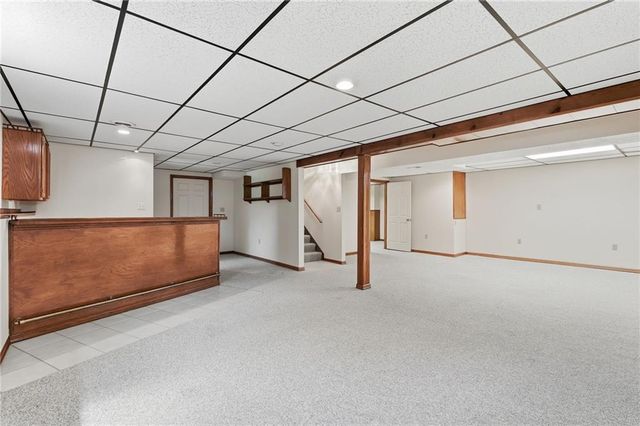 340 SE Bingham Drive, Lee's Summit, MO 64063