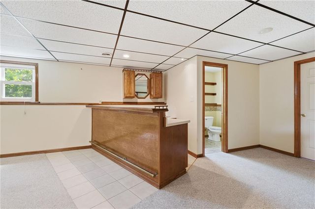 340 SE Bingham Drive, Lee's Summit, MO 64063