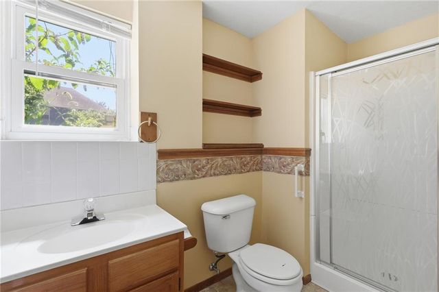 340 SE Bingham Drive, Lee's Summit, MO 64063
