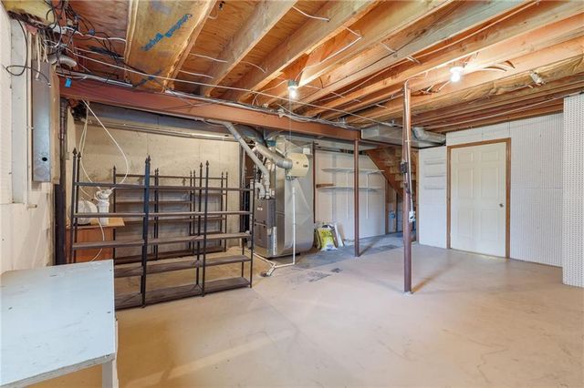 340 SE Bingham Drive, Lee's Summit, MO 64063