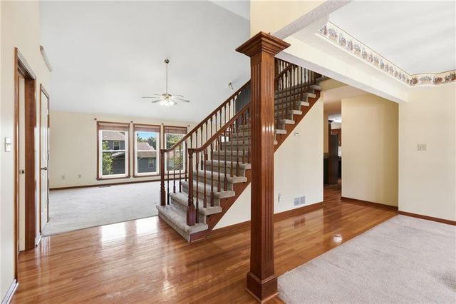 340 SE Bingham Drive, Lee's Summit, MO 64063