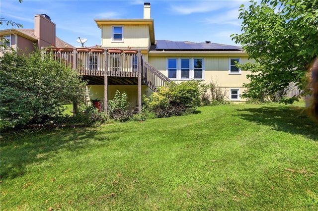 340 SE Bingham Drive, Lee's Summit, MO 64063