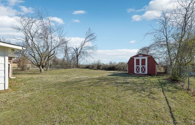 2602 S 27th Street, Muskogee, OK 74401