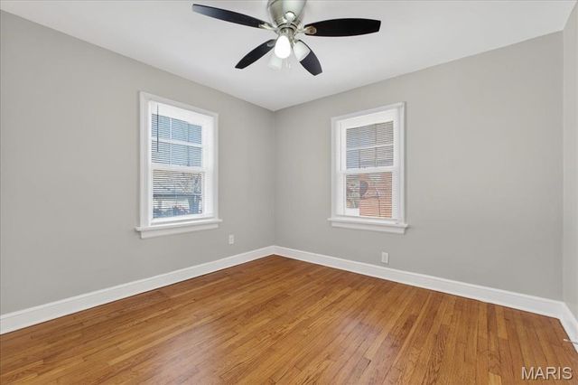 6851 Raymond Avenue, University City, MO 63130