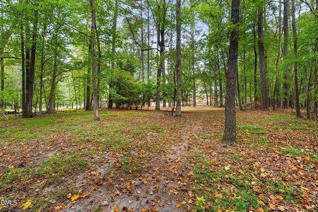 1015 Mulberry Road, Clayton, NC 27520