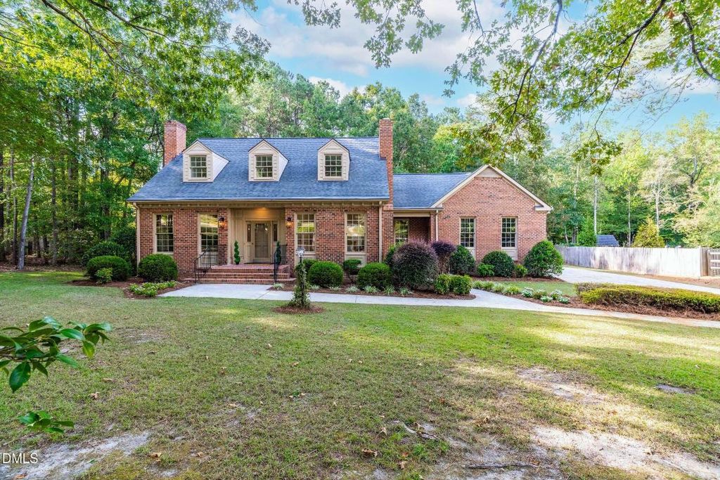 1015 Mulberry Road, Clayton, NC 27520