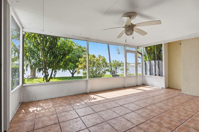 3622 Coco Lake Drive, Coconut Creek, FL 33073