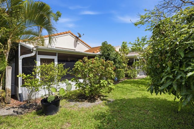 3622 Coco Lake Drive, Coconut Creek, FL 33073