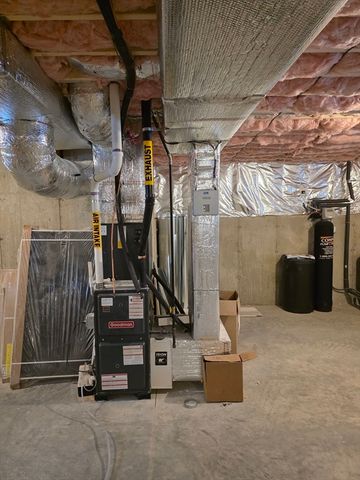 9 Trues Pkwy, Sandown, NH 03873