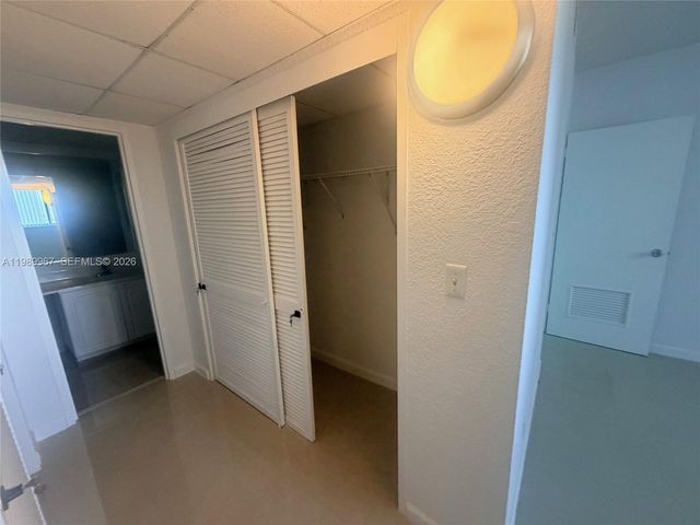 4001 S Ocean Dr 8H, Hollywood, FL 33019