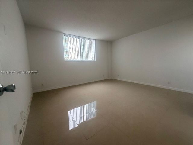 4001 S Ocean Dr 8H, Hollywood, FL 33019