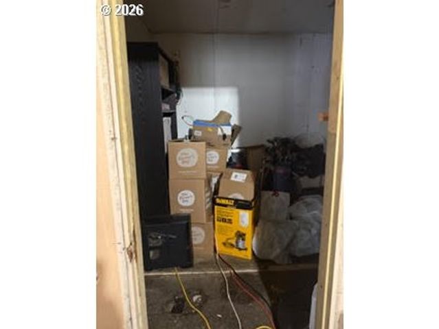 35 Ne 157TH Ave, Portland, OR 97230