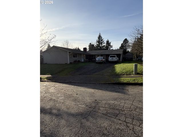 35 Ne 157TH Ave, Portland, OR 97230