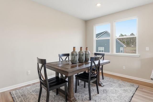 28 Aurora Cir, Fayetteville, TN 37334