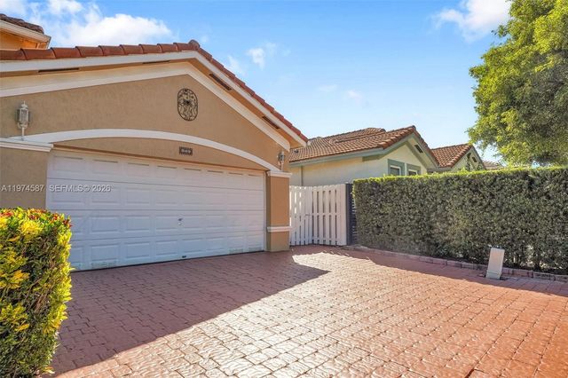 849 NW 136th Ave, Miami, FL 33182