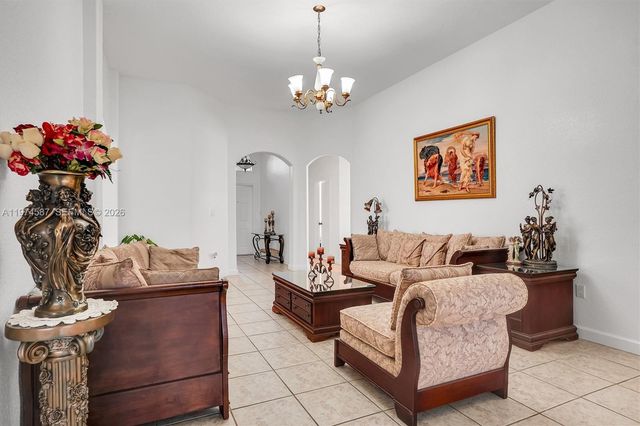 849 NW 136th Ave, Miami, FL 33182