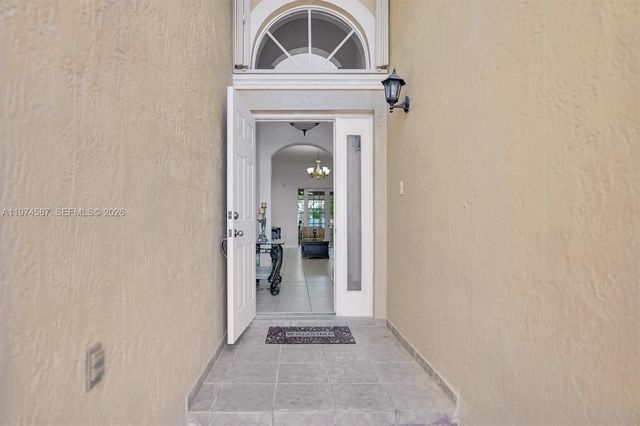 849 NW 136th Ave, Miami, FL 33182