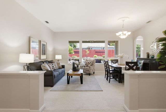 2941 Cricket Club Ct, Rocklin, CA 95765