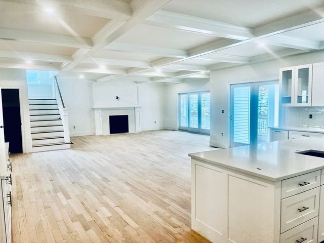 55 Widow Rites Ln, Sudbury, MA 01776