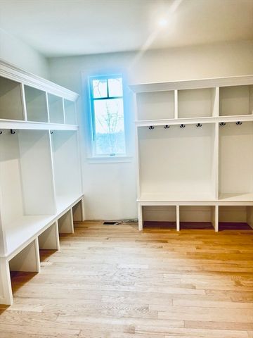 55 Widow Rites Ln, Sudbury, MA 01776