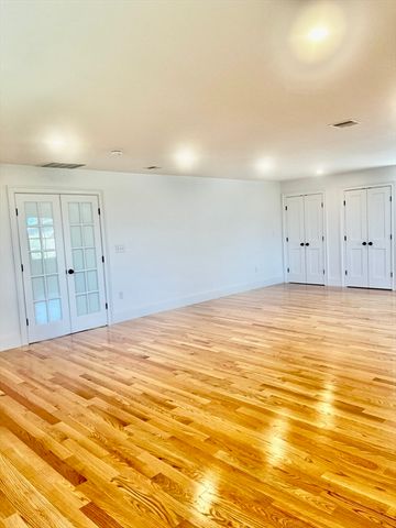 55 Widow Rites Ln, Sudbury, MA 01776