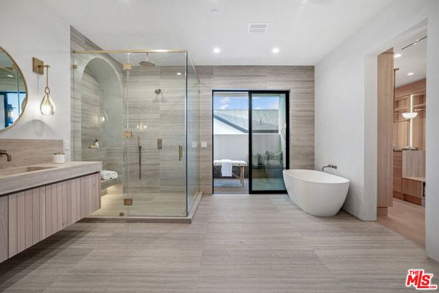 4830 Valjean Avenue, Encino (los Angeles), CA 91436