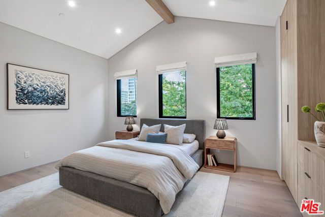 4830 Valjean Avenue, Encino (los Angeles), CA 91436