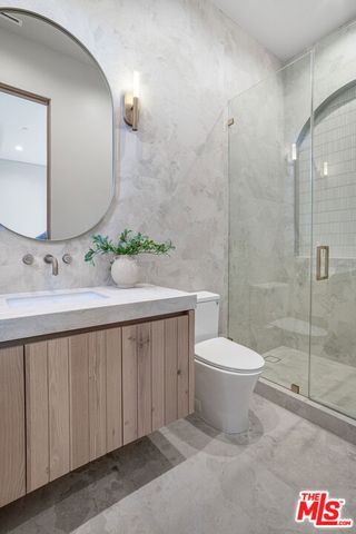 4830 Valjean Avenue, Encino (los Angeles), CA 91436