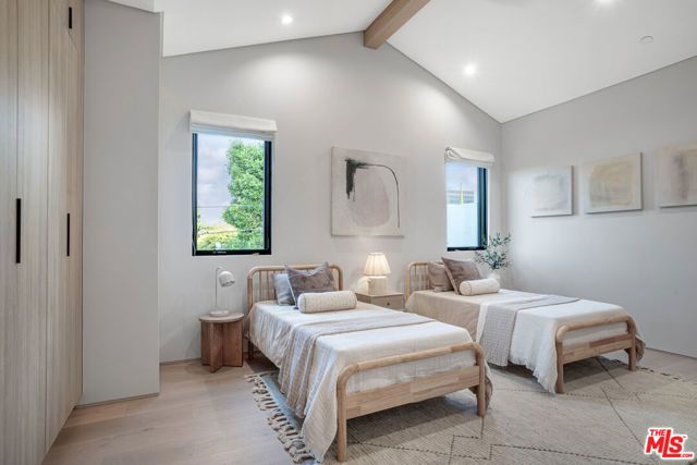 4830 Valjean Avenue, Encino (los Angeles), CA 91436