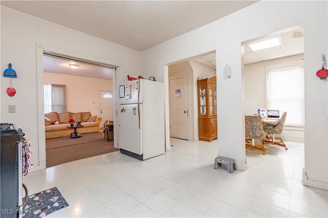 900 4th Street SW, Canton, OH 44707