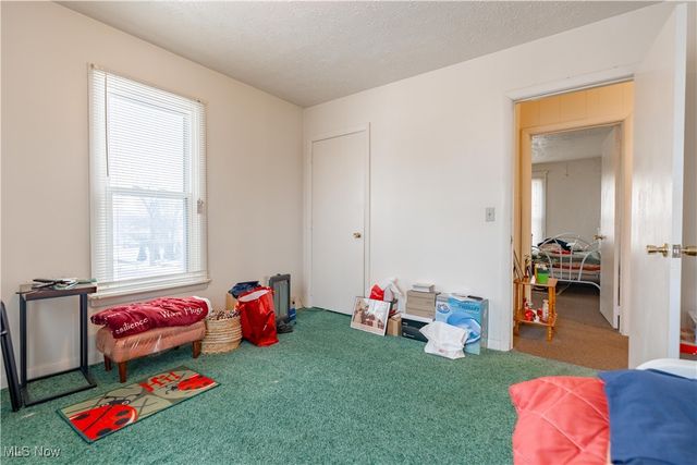 900 4th Street SW, Canton, OH 44707