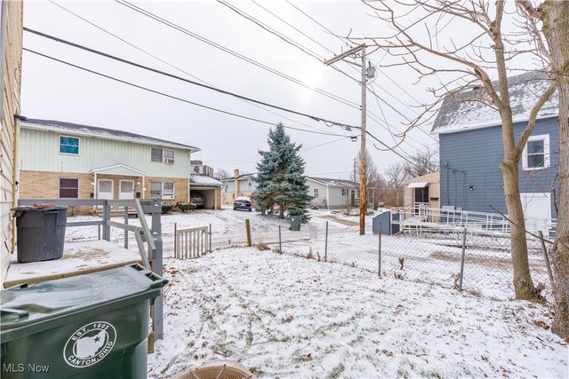 900 4th Street SW, Canton, OH 44707