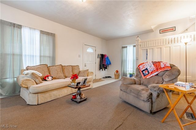 900 4th Street SW, Canton, OH 44707