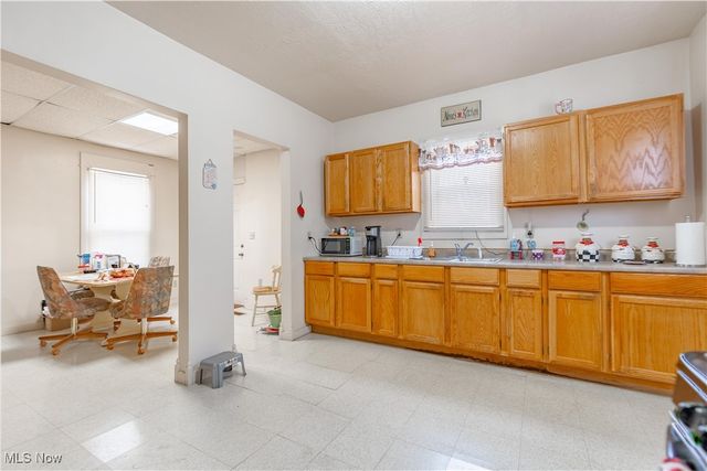 900 4th Street SW, Canton, OH 44707