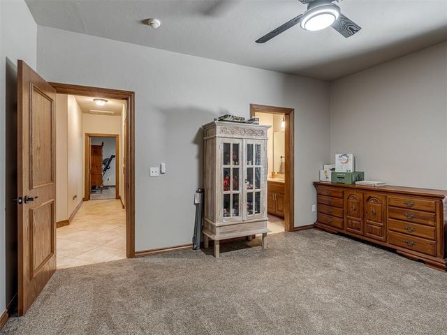 8030 Redhawk Lane, Edmond, OK 73034
