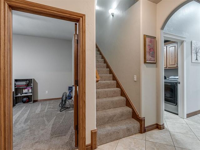 8030 Redhawk Lane, Edmond, OK 73034