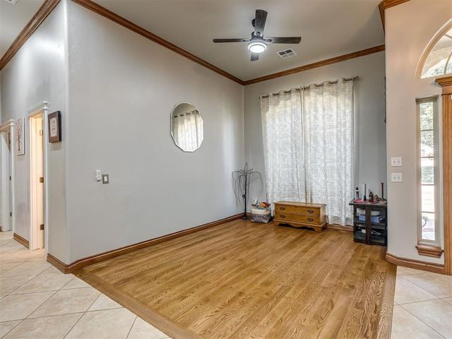 8030 Redhawk Lane, Edmond, OK 73034