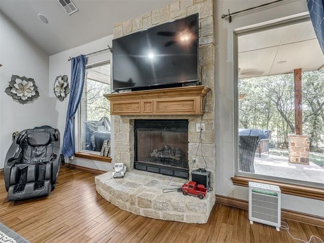 8030 Redhawk Lane, Edmond, OK 73034