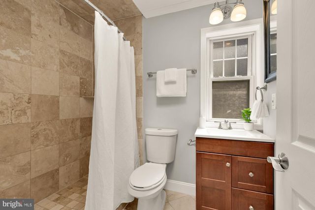 1740 L ST NE, Washington, DC 20002
