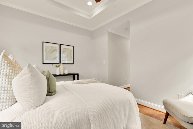 1740 L ST NE, Washington, DC 20002