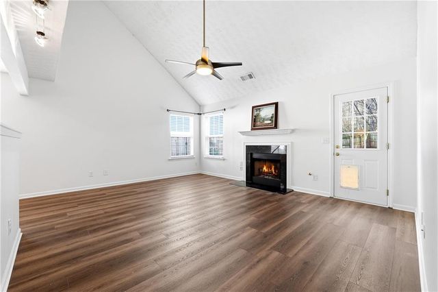 166 Village Trace, Woodstock, GA 30188