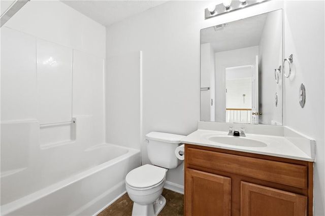 166 Village Trace, Woodstock, GA 30188