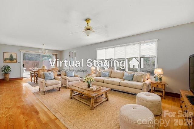 107 33rd Avenue NW, Hickory, NC 28601