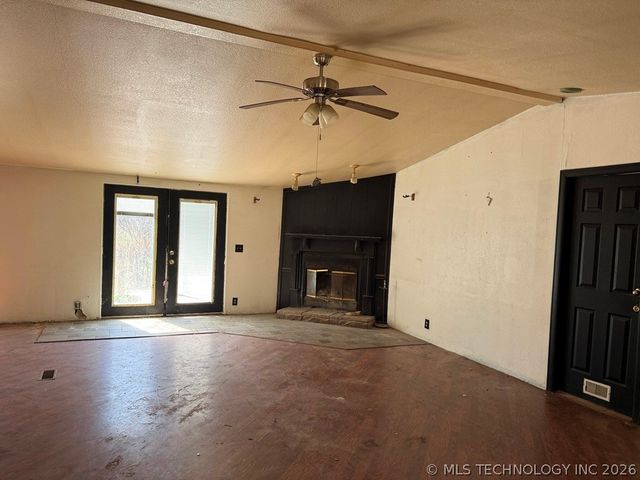 28180 E 12th Street, Catoosa, OK 74015